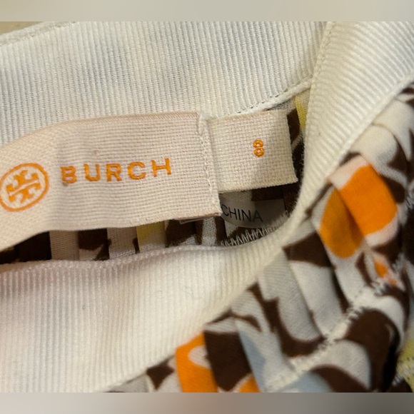 Tory Burch Brigitte Floral Print Pleated Skirt and Top - Picture 11 of 12